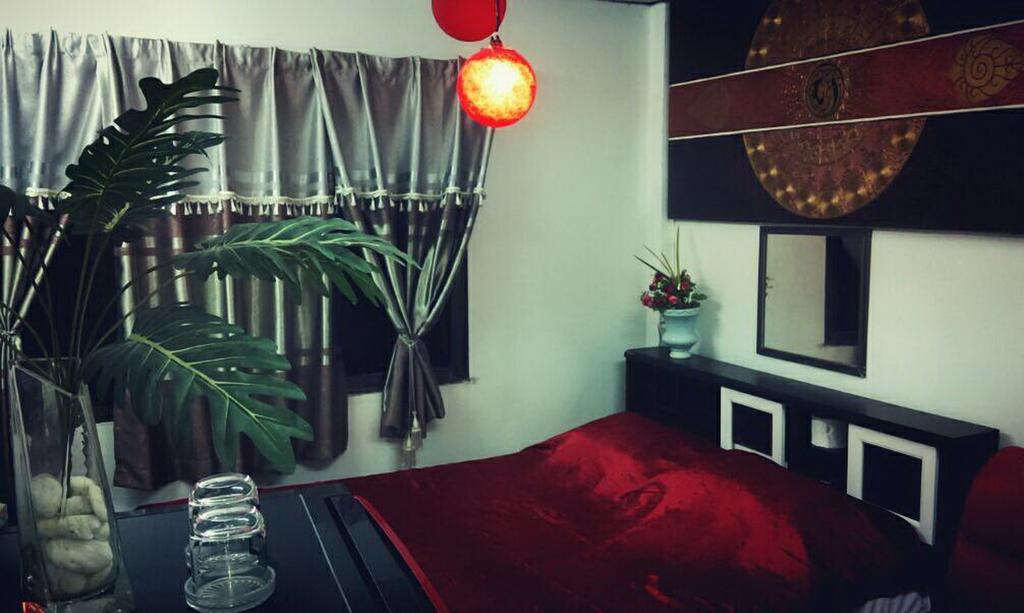 Maxwell Inn パッタヤー 部屋 写真